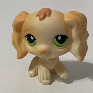 Littlest Pet Shop Cream & Tan cocker spaniel with Green Eyes #347